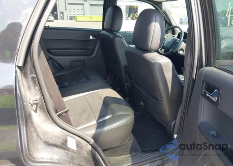 2011 Ford Escape Limited z USA, uszkodzony, nr VIN 1FMCU9E71BKA76339